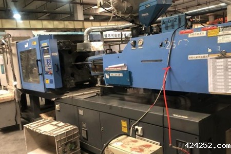 如何降低混双色注塑机采购成本?技巧分析!