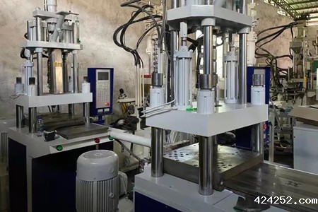 小型塑料注塑机为什么销量更好？原因竟如此！