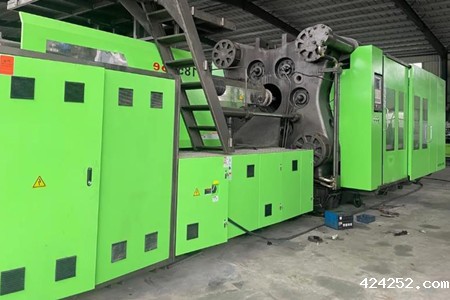 中大型二板注塑机的保压作用