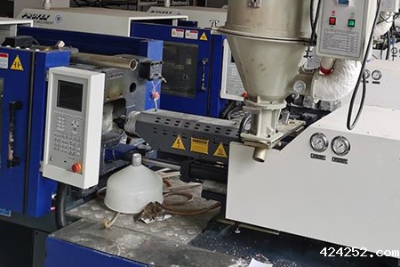 购买果筐注塑机的三要素,你知道吗?