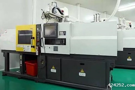 如何减轻混双色注塑机的噪音？必威BETWAY中国官方网站告诉您！