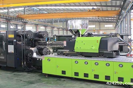 高精密微型注塑机的工作原理、特点和使用方法