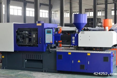 伺服节能精密注塑机多少钱一台？至少3万元以上！